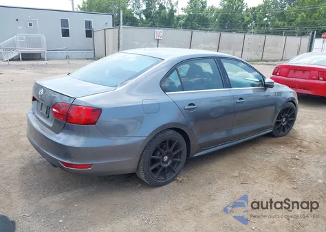 2012 Volkswagen Jetta Gli from USA, damaged, VIN 3VW567AJ6CM131582